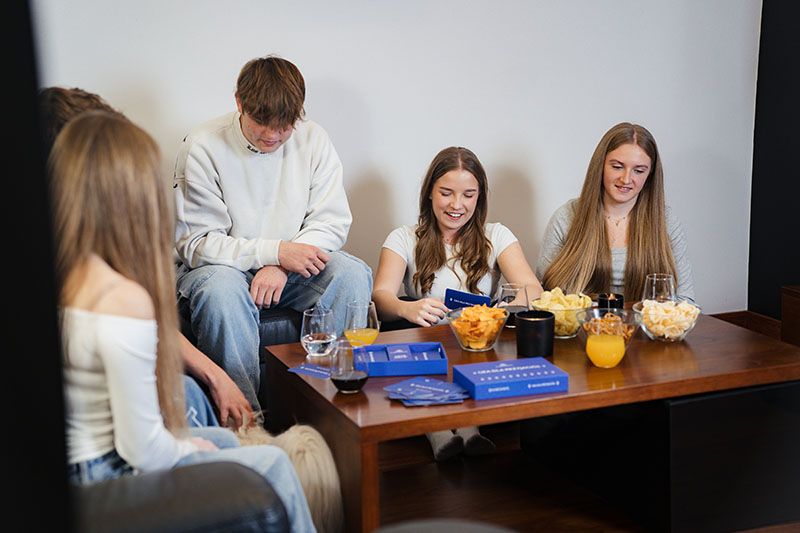 gry karciane dla 4 osob